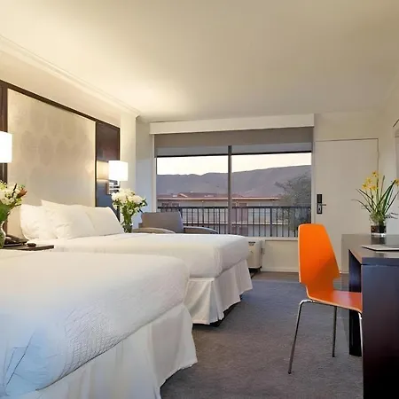 Park Pointe Hotel